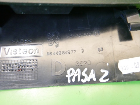 Mocowanie rolety bagażnika prawe 9644984977 PEUGEOT 307 CC I PHII FL CABRIO