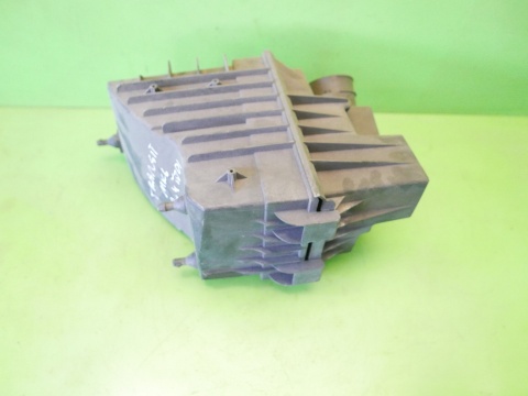 Obudowa filtra powietrza YC159600DD FORD TRANSIT MK6 2.4 TDDI 00-06