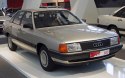 KIERUNKOWSKAZ PRZÓD PRZEDNI LEWY AUDI 100 C3 82-88