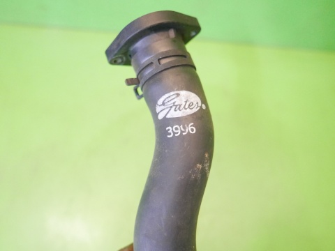 Wąż przewód króciec chłodnicy wody PEUGEOT 307 CC I PHII FL 2.0 16V 05-08