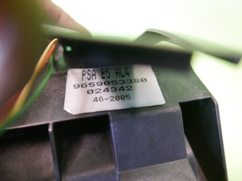 Lewarek dźwignia wybierak zmiany biegów automat PEUGEOT 307 CC I FL 2.0 16V