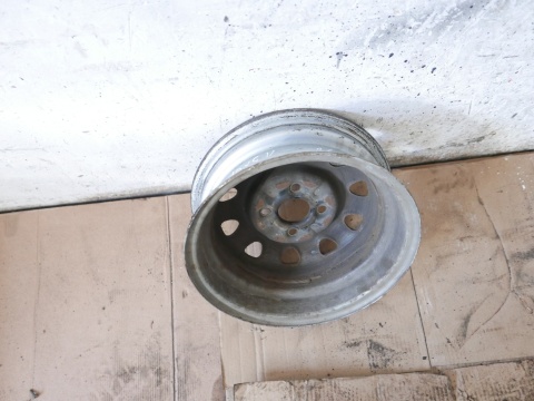 Felga stalowa 13 13x4,5 et38 4x100 SKODA FELICIA II 6U1
