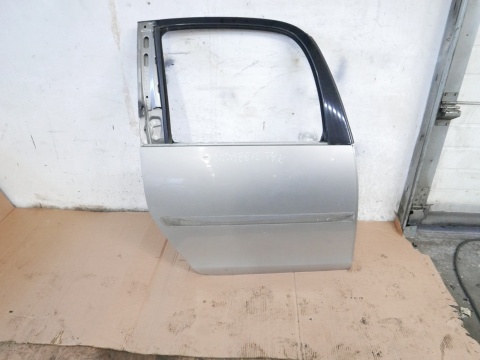 Drzwi prawe tył 9202 SKODA ROOMSTER I 5J 06-10