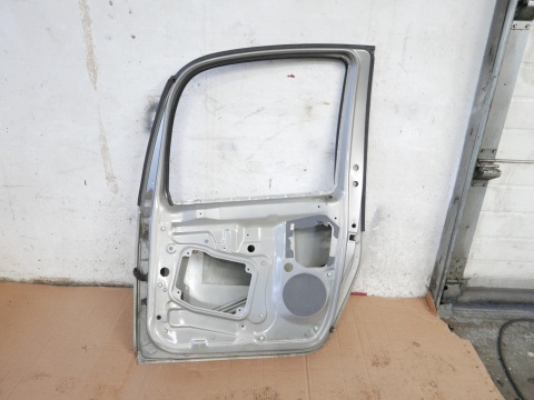 Drzwi prawe tył 9202 SKODA ROOMSTER I 5J 06-10