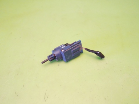 Czujnik pedału sprzęgła 1J0927189F SKODA ROOMSTER I 5J 1.9 TDI 06-10