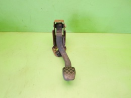 Pedał sprzęgła 6Q1721059AJ SKODA ROOMSTER I 5J 1.9 TDI 06-10