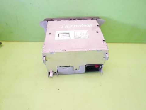 Radio radioodtwarzacz fabryczny DANCE 5J0035161 SKODA ROOMSTER I 5J 06-10