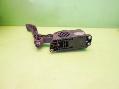 Pedał potencjometr gazu 0280755055 6Q1721503H SKODA ROOMSTER I 5J 1.9 TDI