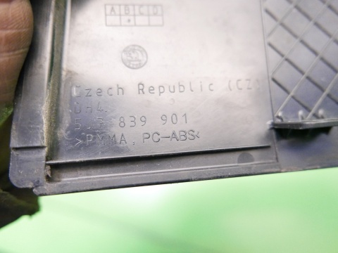 Listwa nakładka słupka drzwi lewa tył 5J7839901 SKODA ROOMSTER I 5J 06-10