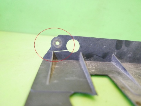 Kierownica powietrza lewa SKODA ROOMSTER I 5J 1.9 TDI 06-10