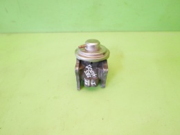 Zawór egr podstawa 038131501A 038129637D SKODA ROOMSTER I 5J 1.9 TDI 06-10