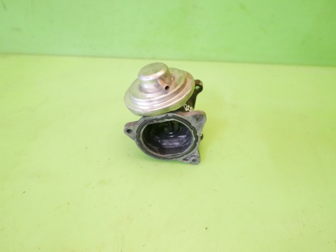 Zawór egr podstawa 038131501A 038129637D SKODA ROOMSTER I 5J 1.9 TDI 06-10