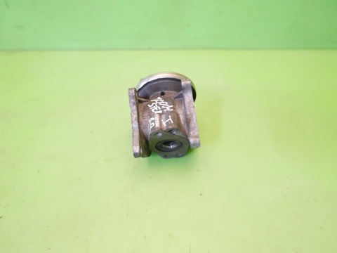 Zawór egr podstawa 038131501A 038129637D SKODA ROOMSTER I 5J 1.9 TDI 06-10