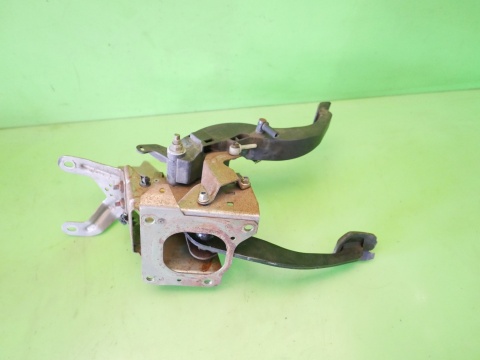 Pedały hamulca sprzęgła JAGUAR X-TYPE XTYPE X400 2.5 V6 01-07