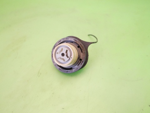 Korek wlewu paliwa JAGUAR X-TYPE X400 2.5 V6 01-07