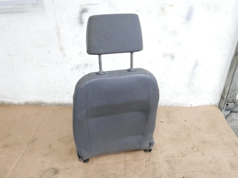 Fotel prawy pasażera przód VW GOLF V 1K HB 5D 03-09