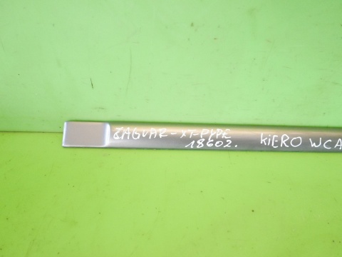 Listwa drzwiowa lewa tył LHK JAGUAR X-TYPE XTYPE X400 01-07