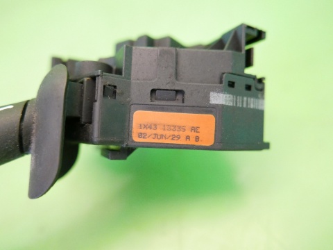 Przełącznik kierunkowskazów 1X4313335AE JAGUAR X-TYPE XTYPE X400 01-07