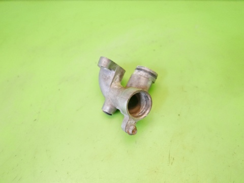 Króciec obudowa termostatu 1X4E8548EA JAGUAR X-TYPE X400 2.5 V6 01-07