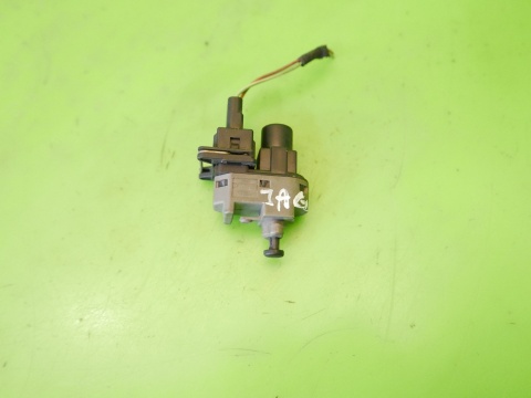 Czujnik świateł stop hamulca 1S7T13480AA JAGUAR X-TYPE X400 2.5 V6 01-07