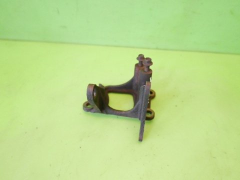 Łapa wspornik mocowanie 1X435D217CB JAGUAR X-TYPE XTYPE X400 2.5 V6 01-07