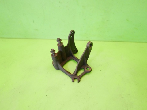 Łapa wspornik mocowanie 1X435D217CB JAGUAR X-TYPE XTYPE X400 2.5 V6 01-07