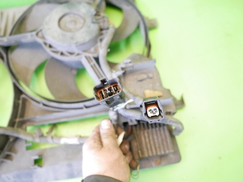 Wentylator chłodnicy + ramka obudowa JAGUAR X-TYPE XTYPE X400 2.5 V6 01-07