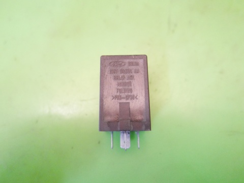 Przekaźnik składania lusterek 1S7T17L684AA JAGUAR X-TYPE XTYPE X400 01-07