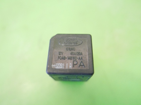 Przekaźnik F0AB14B192AA JAGUAR X-TYPE XTYPE X400 2.5 V6 01-07