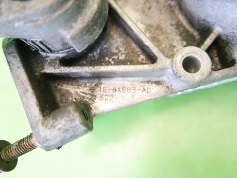 Pompa wody 2X4E8A583AD JAGUAR X-TYPE X400 2.5 V6 01-07