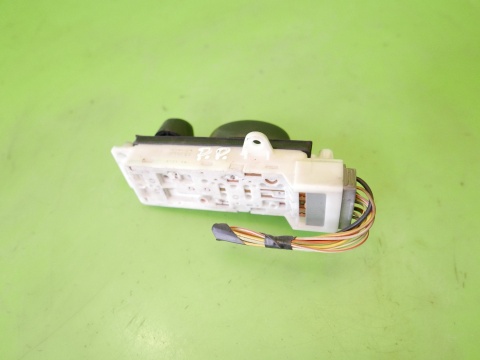 Przełącznik panel regulacji fotela prawy XR8314B701AA JAGUAR X-TYPE X400