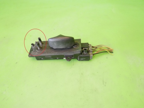 Przełącznik panel regulacji fotela lewy XR8314B709AB JAGUAR X-TYPE X400