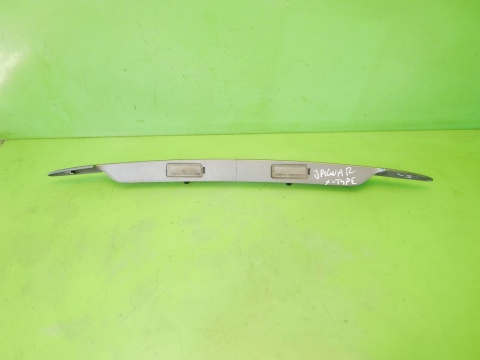 Blenda listwa klapy tył 1X4313550AD LHK JAGUAR X-TYPE X400 SEDAN 01-07