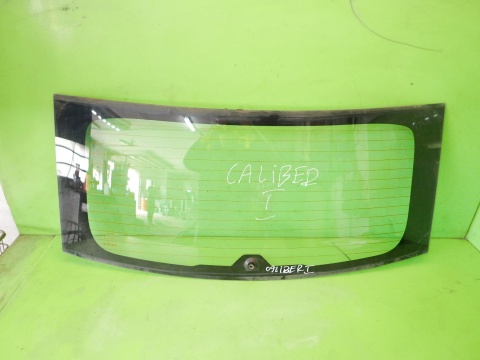 Szyba tył tylna w klapę DODGE CALIBER I PM 06-09