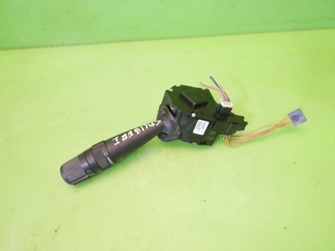 Przełącznik kierunkowskazów świateł 214866112 DODGE CALIBER I PM 06-09