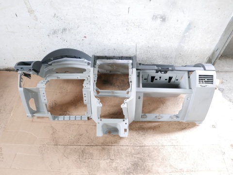 Deska rozdzielcza pulpit konsola DODGE CALIBER I PM 06-09