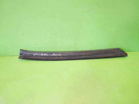 Listwa szyby czołowej prawa DODGE CALIBER I PM 06-09