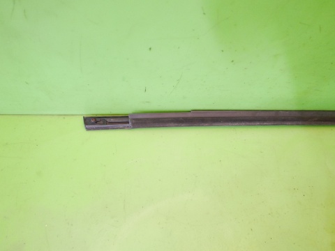 Listwa zgarniająca lewa tył DODGE CALIBER I PM 06-09