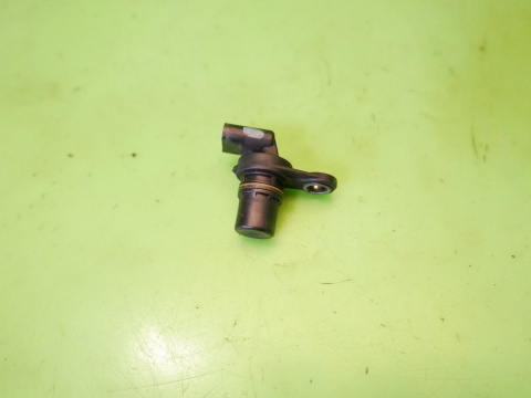 Czujnik położenia wałka rozrządu 05033308AB DODGE CALIBER I PM 1.8 06-09