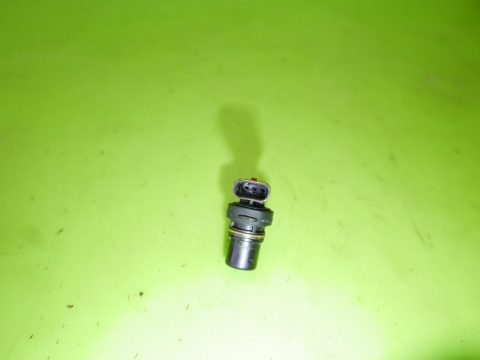 Czujnik położenia wałka rozrządu 05033308AB DODGE CALIBER I PM 1.8 06-09
