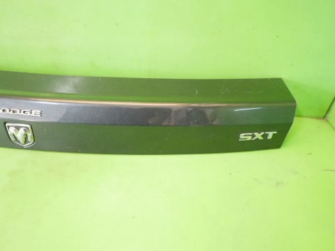 Blenda listwa klapy tył bagażnika PBM 05074082AB DODGE CALIBER I PM 06-09
