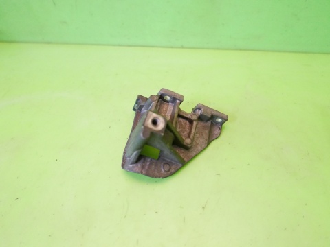 Łapa sprężarki klimatyzacji 04891594AA DODGE CALIBER I PM 1.8 06-09