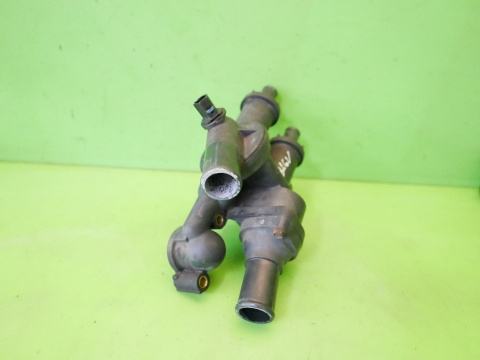 Obudowa króciec termostatu 04884568AB 04884569AB DODGE CALIBER I PM 1.8 06-