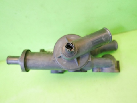 Obudowa króciec termostatu 04884568AB 04884569AB DODGE CALIBER I PM 1.8 06-
