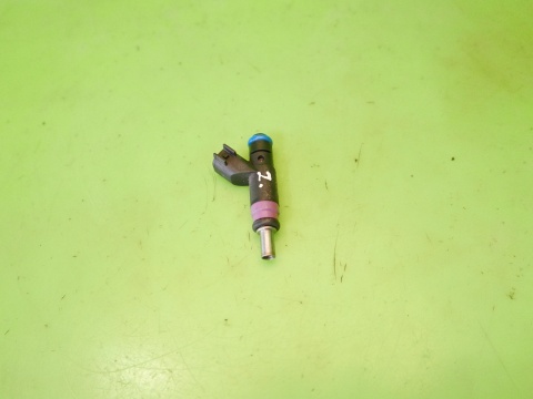 Wtrysk wtryskiwacz 04891779AA DODGE CALIBER I PM 1.8 06-09