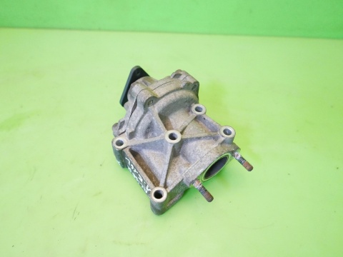 Pompa wody + obudowa DODGE CALIBER I PM 1.8 06-09