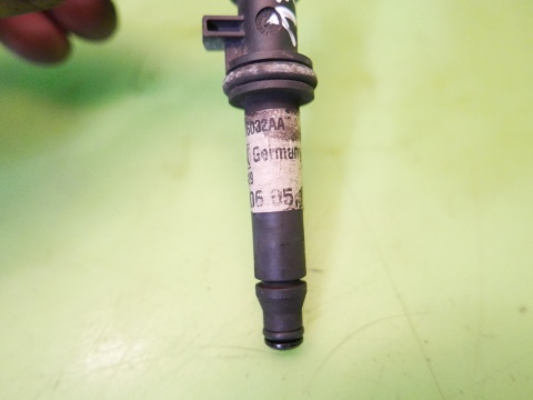 Króciec adapter rurki wysprzęglika 05106032AC DODGE CALIBER I PM 1.8 06-09