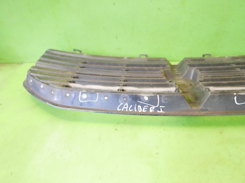 Grill gril atrapa chłodnicy DODGE CALIBER I PM 06-09