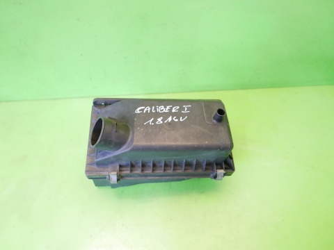 Obudowa filtra powietrza 04891700AC DODGE CALIBER I PM 1.8 06-09