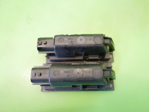 Lampki oświetlenie tablicy rejestracyjnej 8200480127A RENAULT KADJAR I 15-